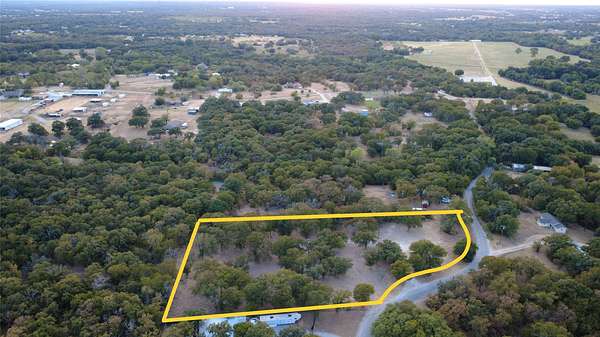 2.13 Acres of Residential Land for Sale in Reno, Texas