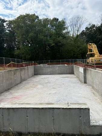 5.14 Acres of Residential Land for Sale in Glocester Town, Rhode Island
