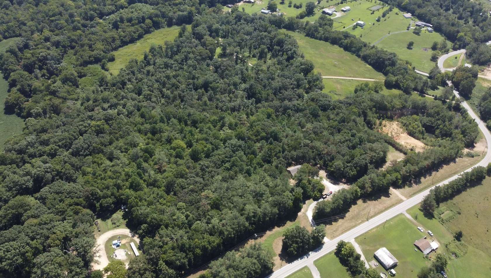 10 Acres of Recreational & Residential Land for Sale in Ethridge, Tennessee