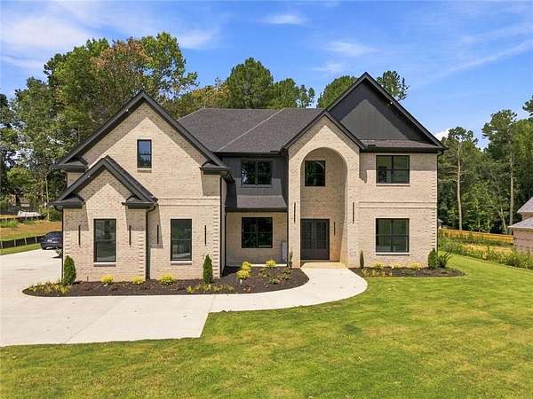1.6 Acres of Land with Home for Sale in Loganville, Georgia