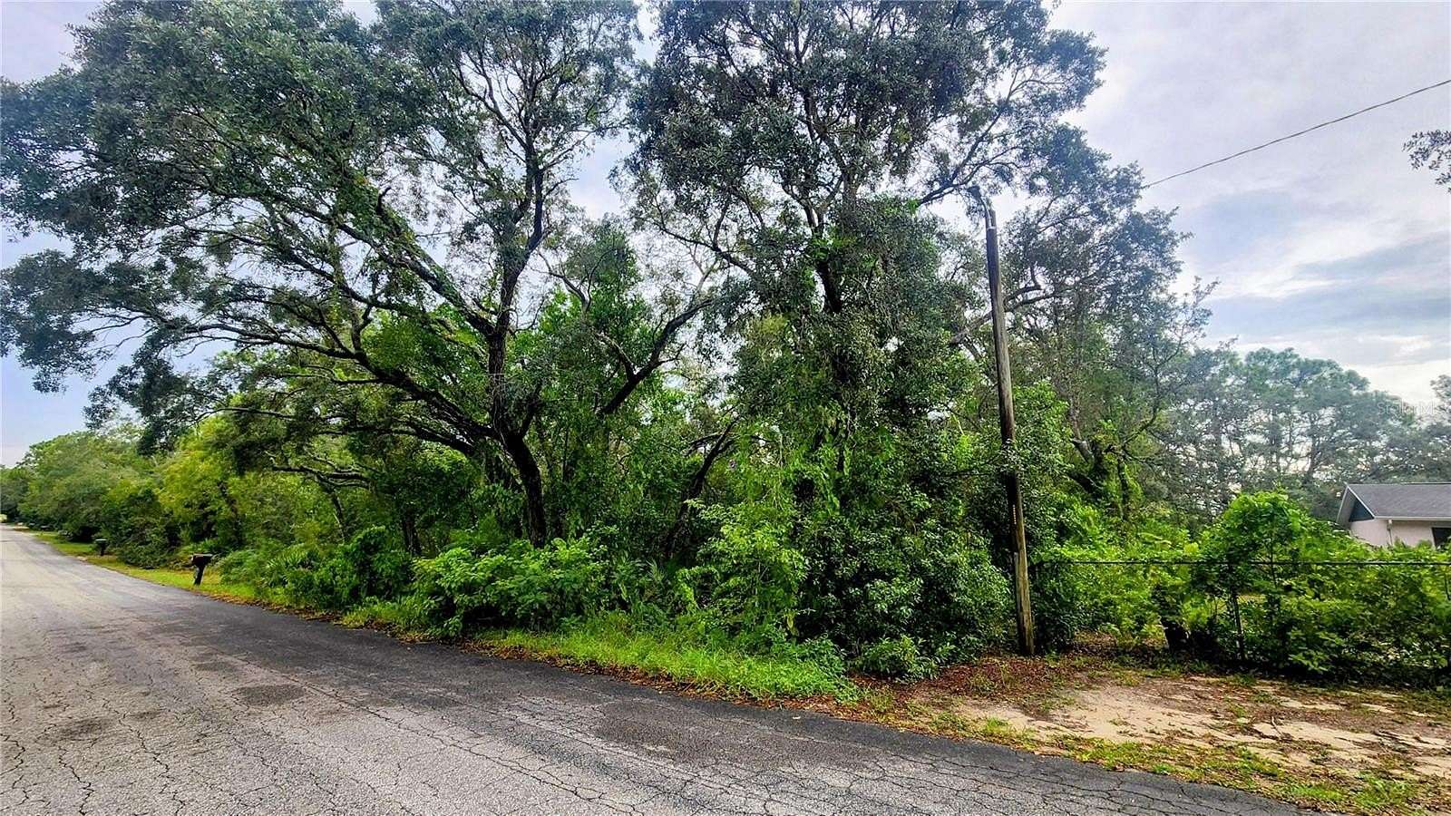 1 Acre of Land for Sale in Homosassa, Florida