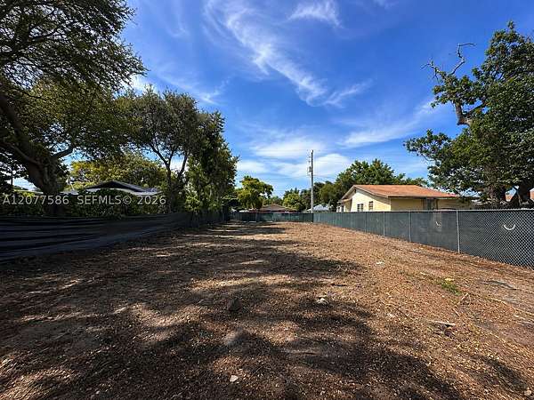 0.17 Acres of Residential Land for Sale in Miami, Florida