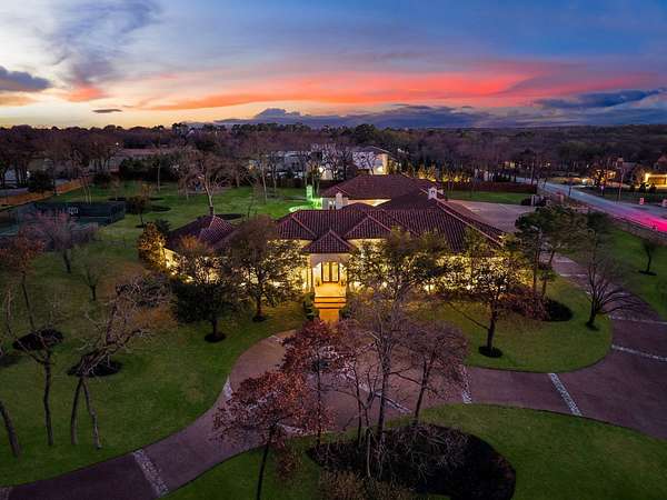 3.5 Acres of Improved Mixed-Use Land for Sale in Southlake, Texas