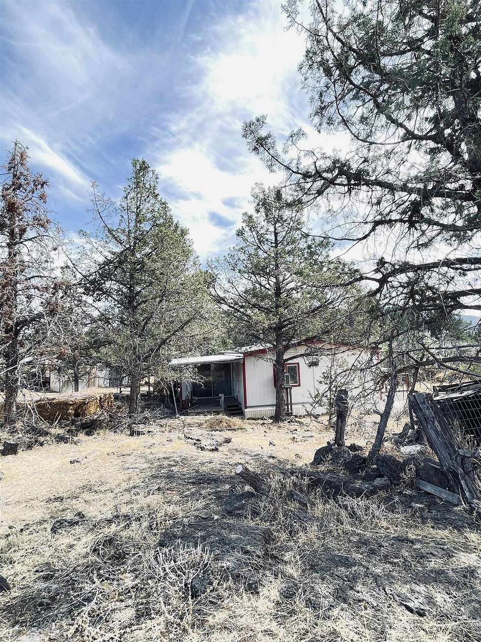 2.9 Acres of Land with Home for Sale in Montague, California