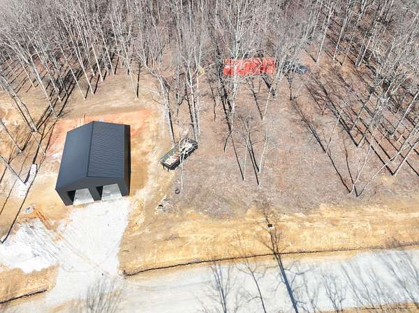 5 Acres of Residential Land for Sale in McEwen, Tennessee