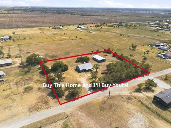 2 Acres of Land with Home for Sale in Valley View, Texas