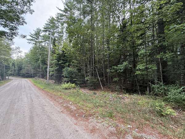 24 Acres of Land for Sale in Washington, Maine