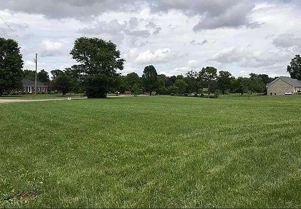 0.81 Acres of Land for Sale in Stanford, Kentucky