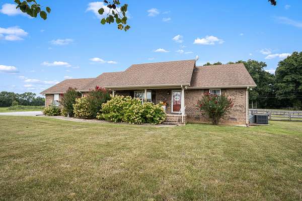 5 Acres of Land with Home for Sale in Unionville, Tennessee