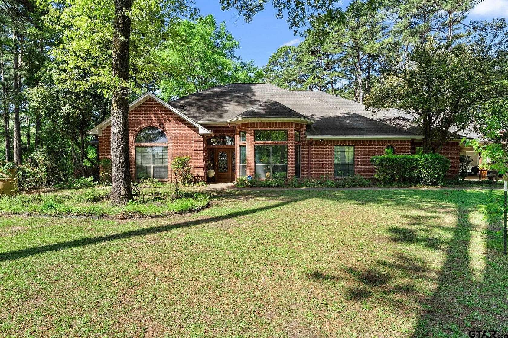 5 Acres of Land with Home for Sale in Flint, Texas