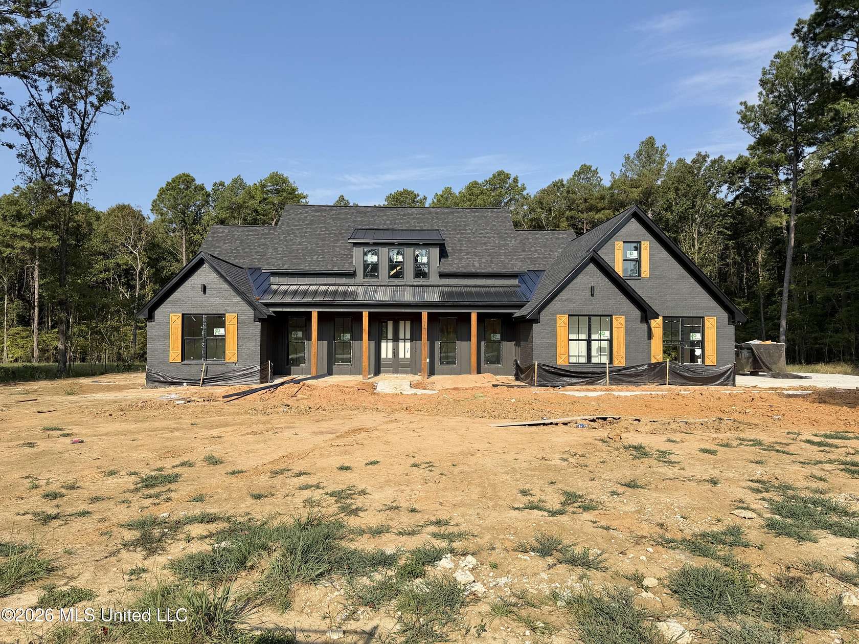 1.5 Acres of Land with Home for Sale in Brandon, Mississippi