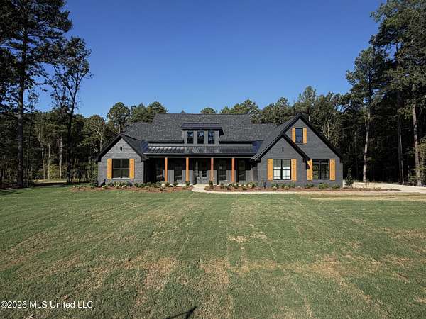 1.5 Acres of Land with Home for Sale in Brandon, Mississippi