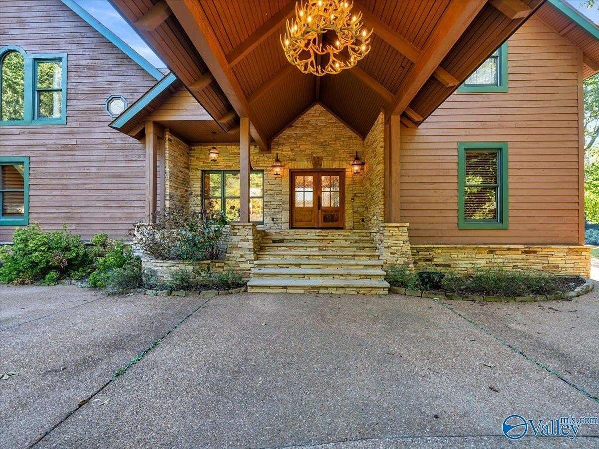 3 Acres of Land with Home for Sale in Huntsville, Alabama