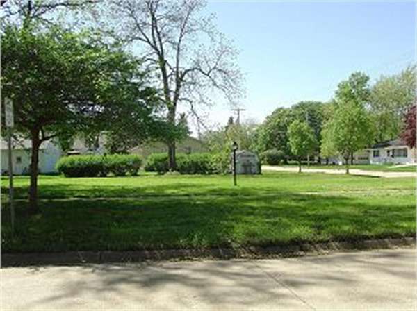 0.12 Acres of Land for Sale in Boone, Iowa