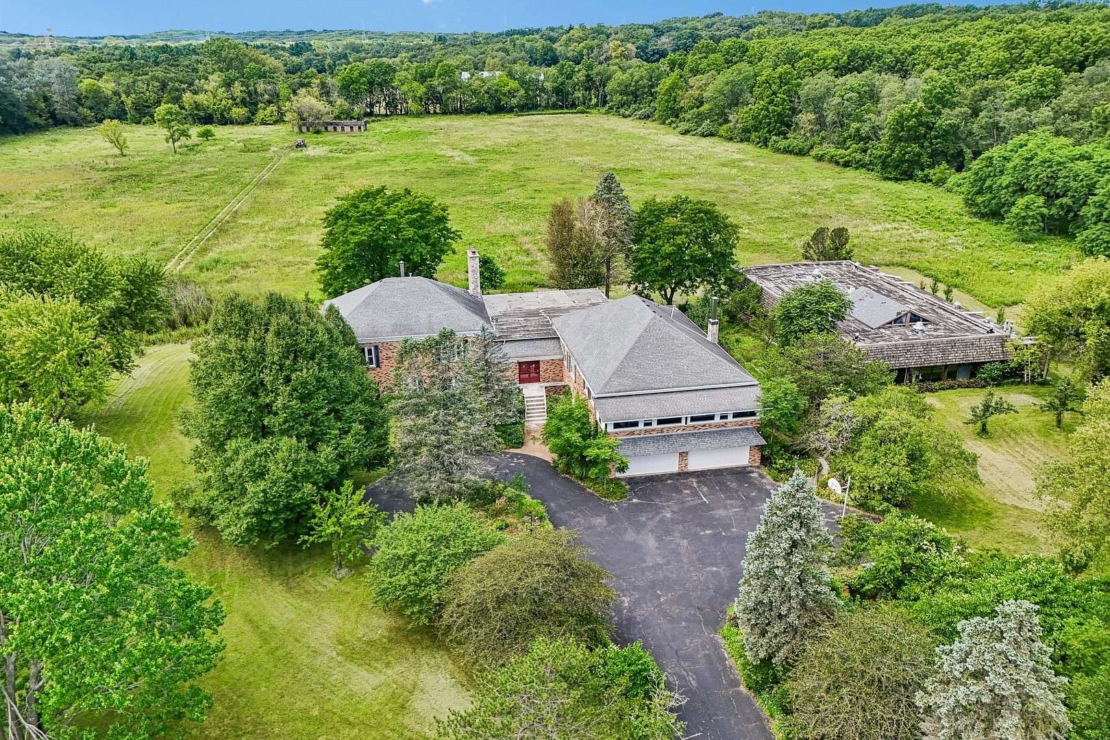 5 Acres of Land with Home for Sale in Barrington, Illinois