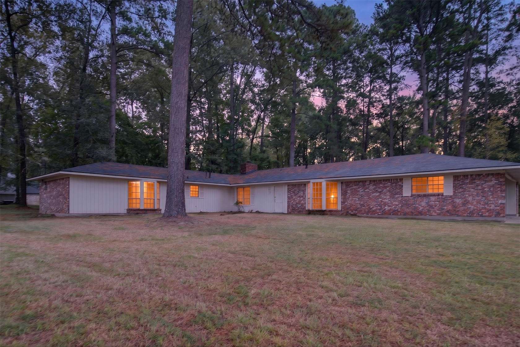 5.18 Acres of Land with Home for Sale in Shreveport, Louisiana