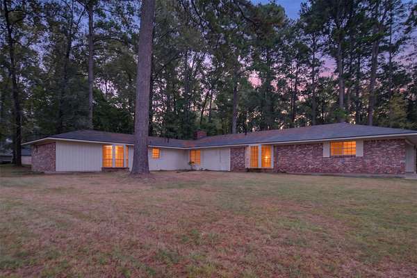 5.18 Acres of Land with Home for Sale in Shreveport, Louisiana