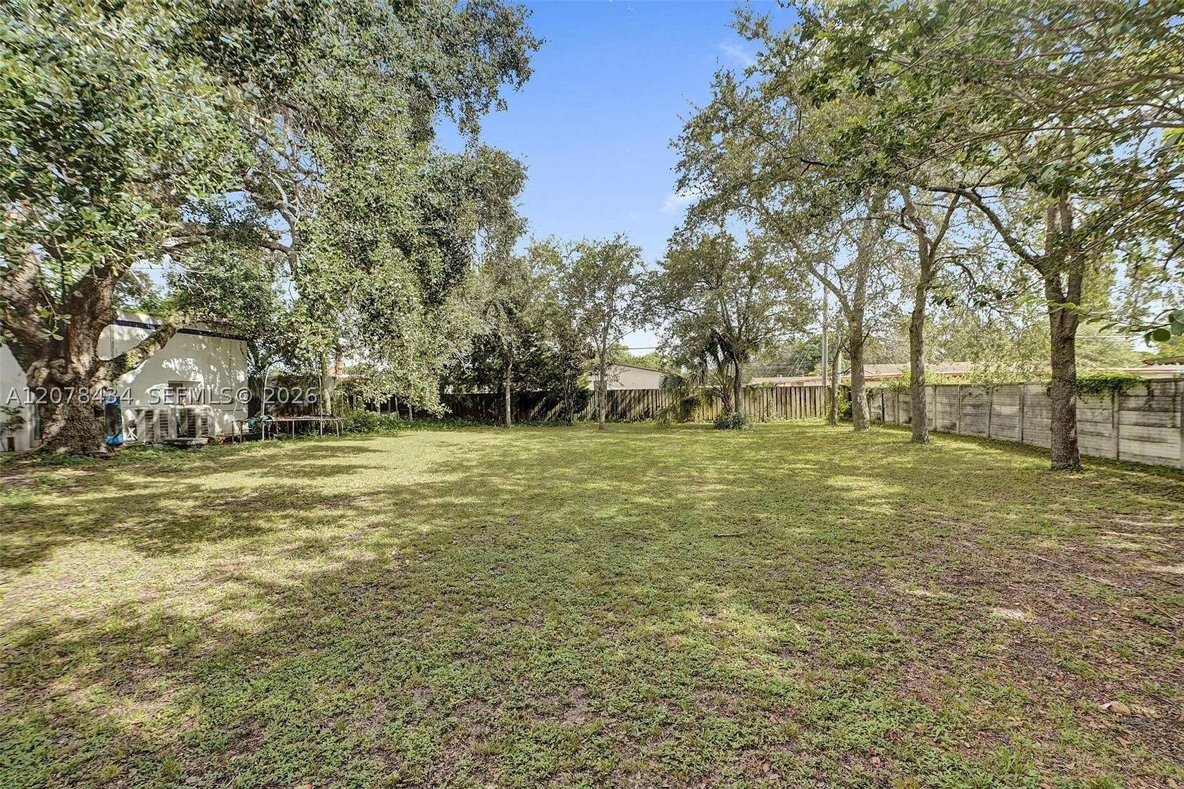 0.33 Acres of Residential Land for Sale in North Miami Beach, Florida