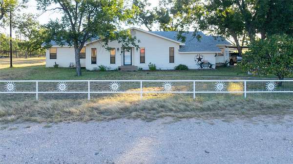 1.5 Acres of Land with Home for Sale in Wingate, Texas