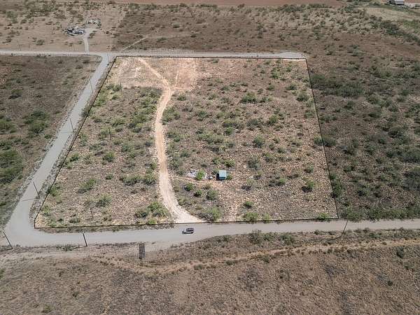11.4 Acres of Land for Sale in Big Spring, Texas