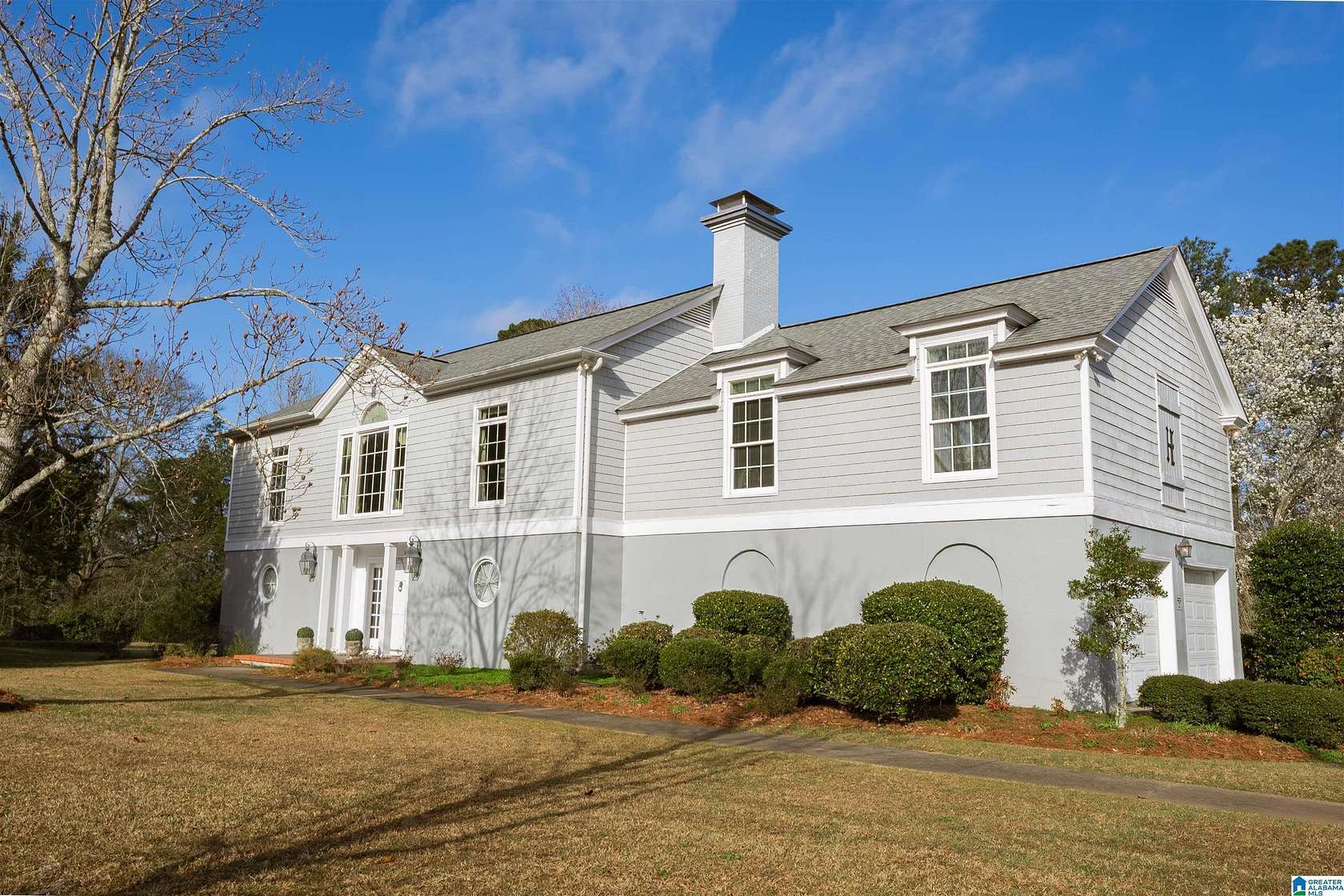1.78 Acres of Land with Home for Sale in Roanoke, Alabama