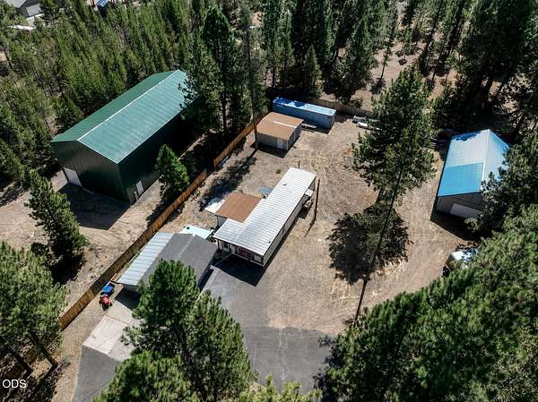 2.2 Acres of Land with Home for Sale in La Pine, Oregon