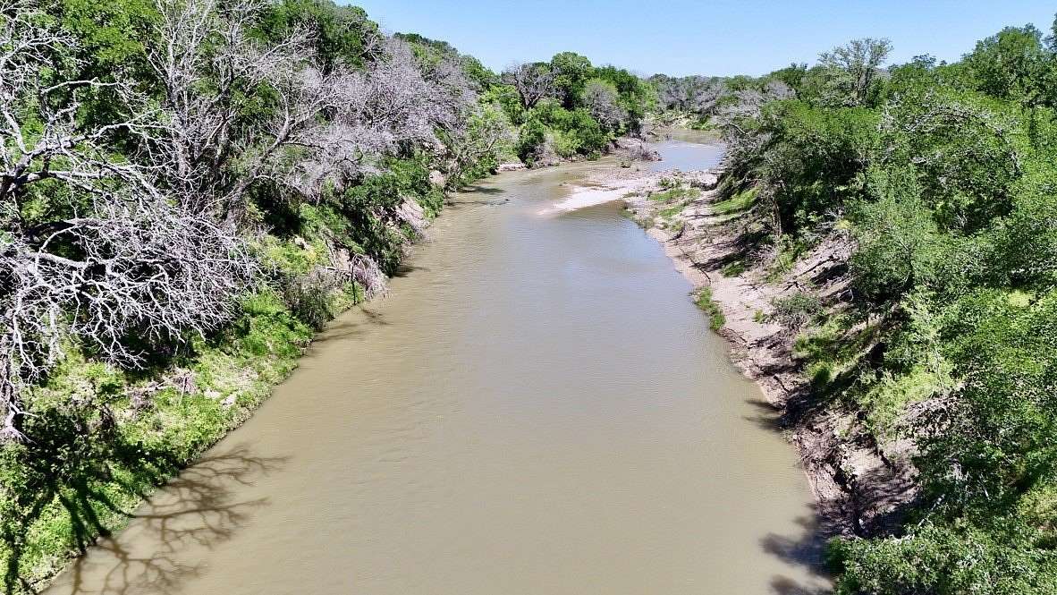 60 Acres of Land for Sale in Valley Mills, Texas