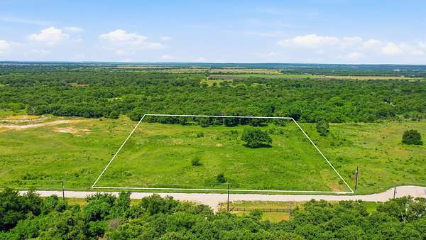 5 Acres of Residential Land for Sale in Perrin, Texas