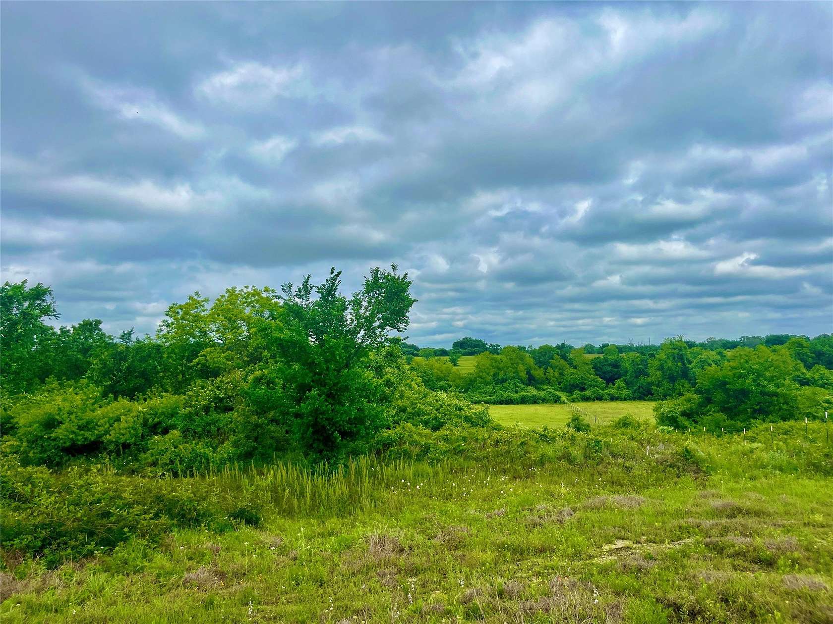 2 Acres of Residential Land for Sale in Poolville, Texas