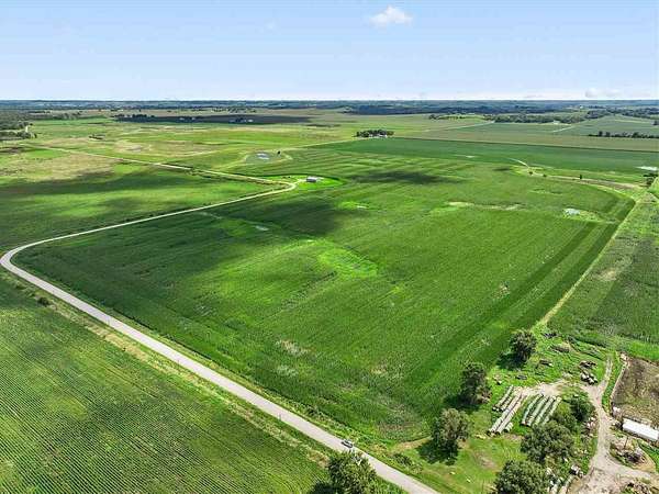 58 Acres of Agricultural Land for Sale in Marengo, Iowa
