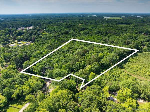 10 Acres of Recreational & Residential Land for Sale in Greensboro, Alabama