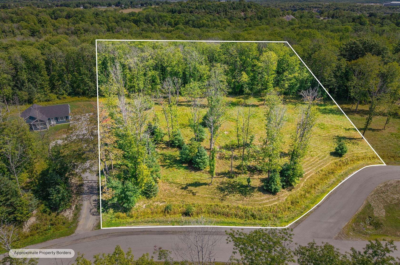 1 Acre of Residential Land for Sale in Thomaston, Maine