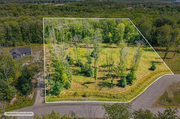 1 Acre of Residential Land for Sale in Thomaston, Maine