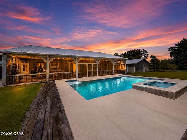 20.2 Acres of Agricultural Land with Home for Sale in Cottondale, Florida