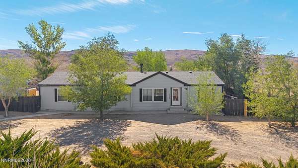 4.4 Acres of Land with Home for Sale in Stagecoach, Nevada