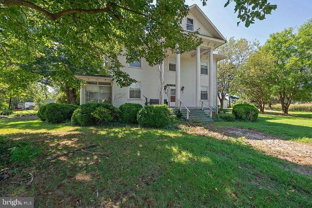 24 Acres of Land with Home for Sale in Kinsale, Virginia