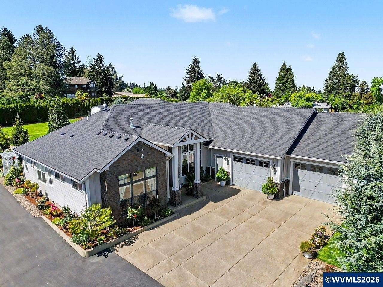 5 Acres of Land with Home for Sale in Salem, Oregon