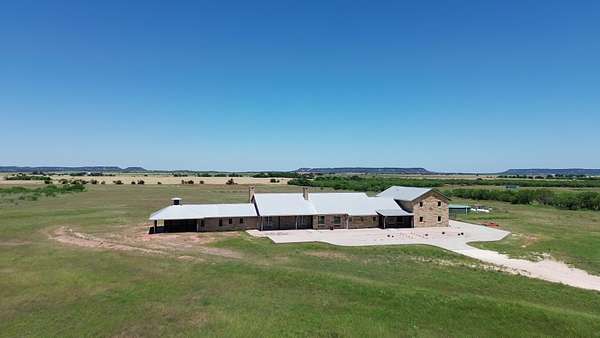 29.6 Acres of Land with Home for Sale in Tuscola, Texas
