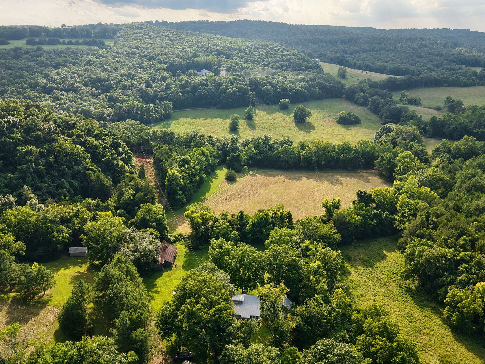 268 Acres of Land with Home for Sale in Huntsville, Arkansas