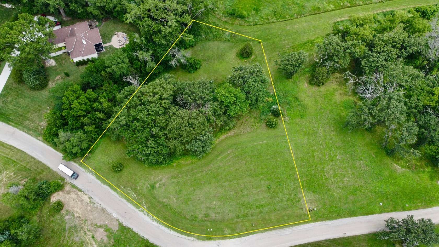 1.33 Acres of Residential Land for Sale in Carson, Iowa