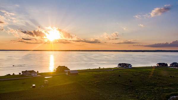 1 Acre of Residential Land for Sale in Estelline, South Dakota