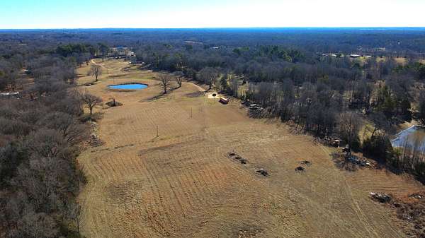 40 Acres of Recreational & Residential Land for Auction in Senatobia, Mississippi