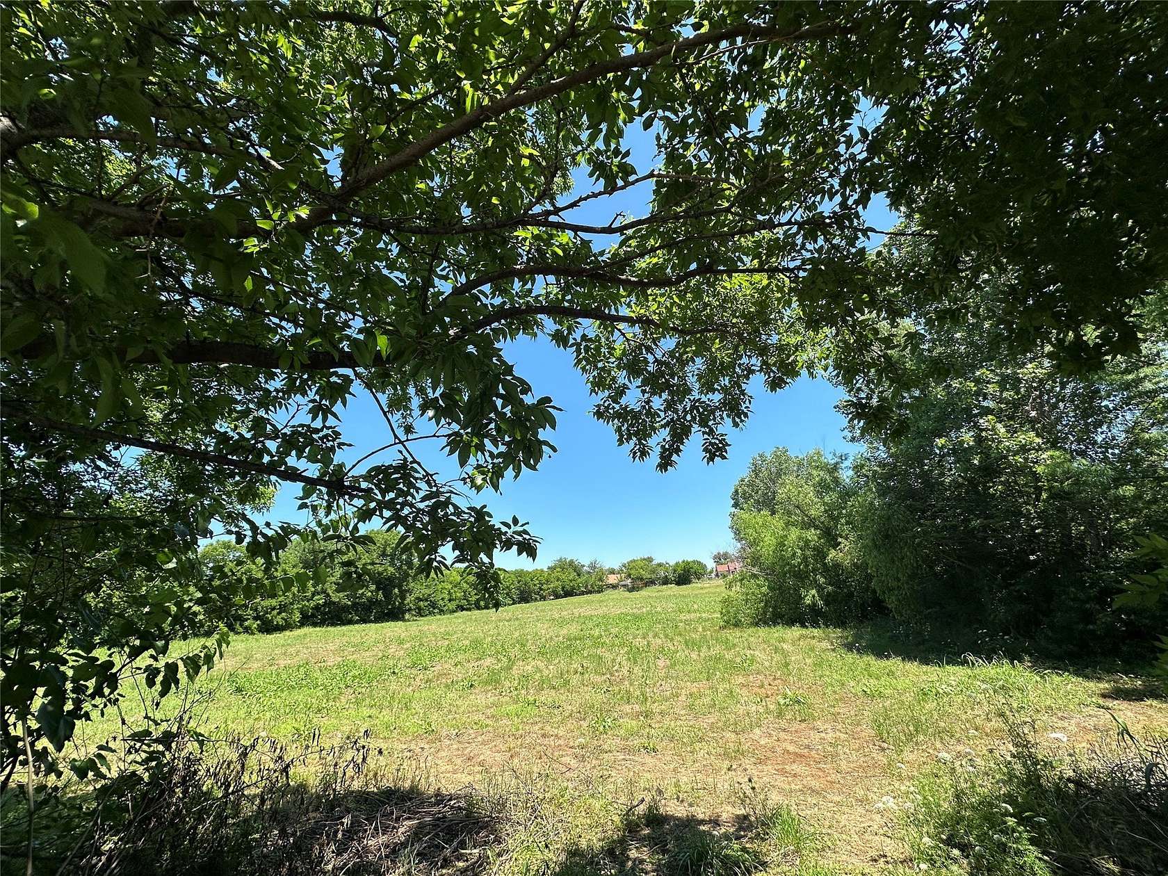 2.34 Acres of Mixed-Use Land for Sale in Garland, Texas