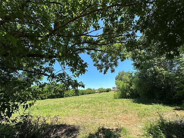 2.34 Acres of Mixed-Use Land for Sale in Garland, Texas