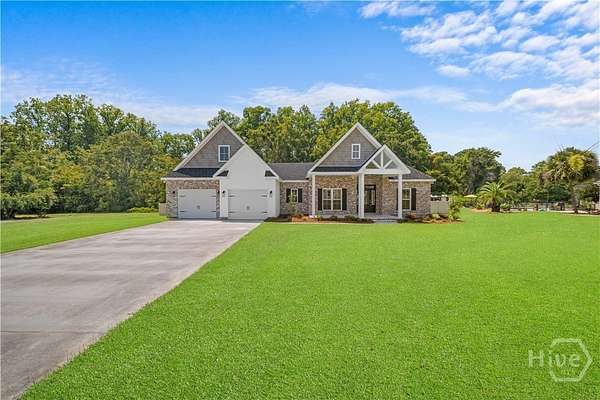 1.7 Acres of Land with Home for Sale in Claxton, Georgia