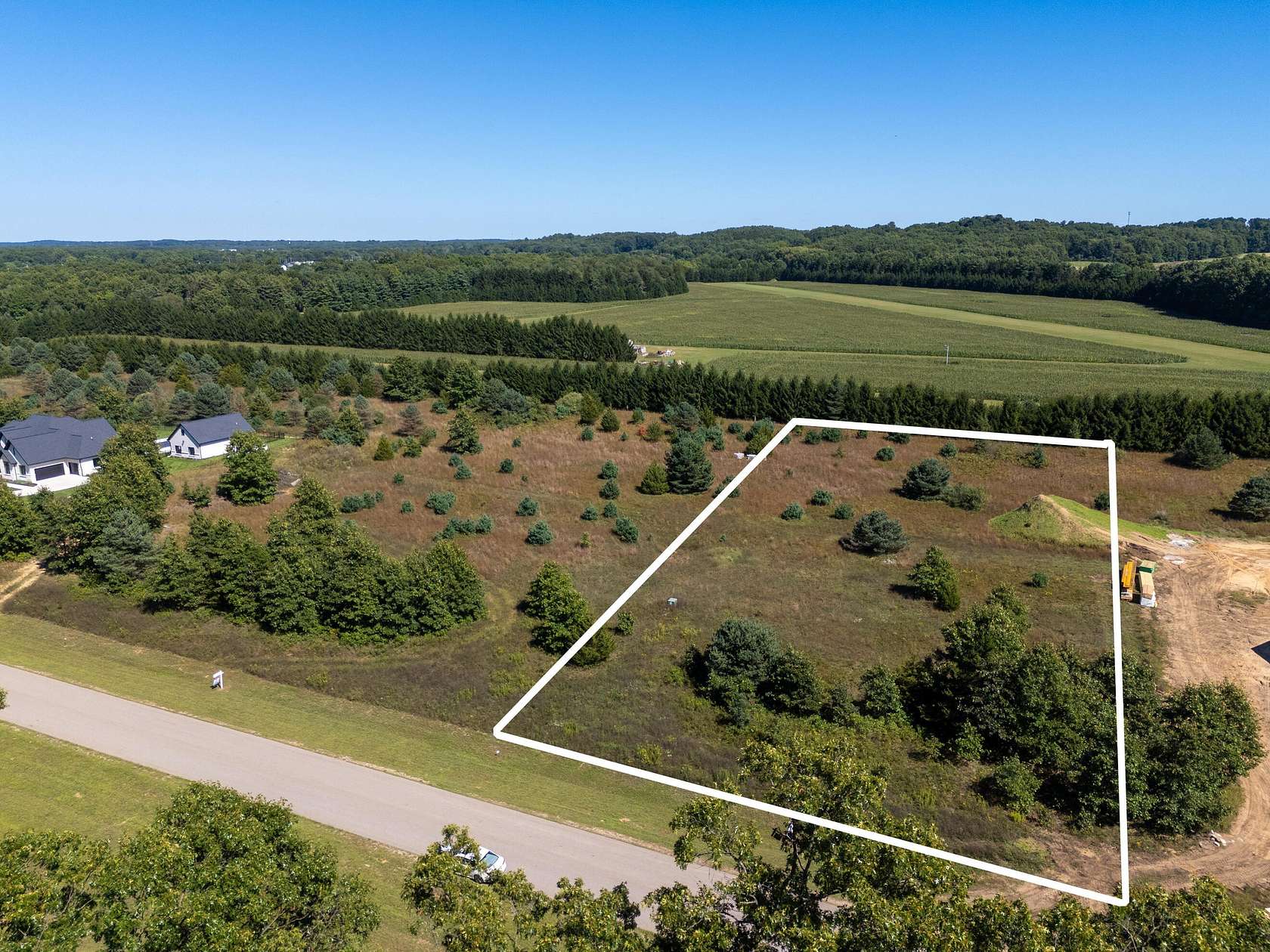 1.6 Acres of Residential Land for Sale in Mattawan, Michigan