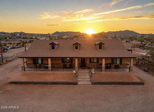 2 Acres of Land with Home for Sale in San Tan Valley, Arizona