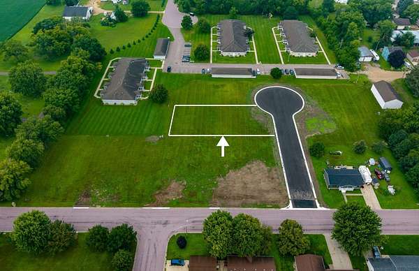 0.31 Acres of Land for Sale in Madelia, Minnesota