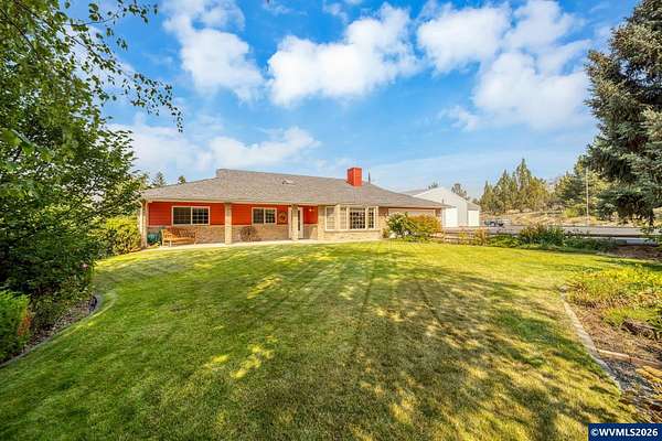 2.13 Acres of Land with Home for Sale in Madras, Oregon