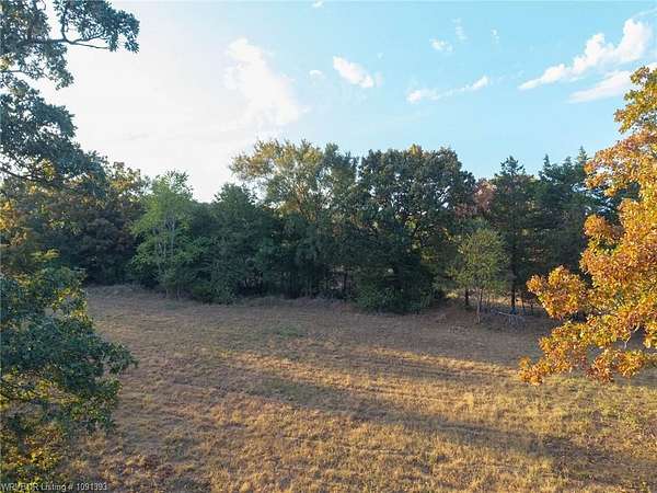 19 Acres of Land for Sale in Van Buren, Arkansas